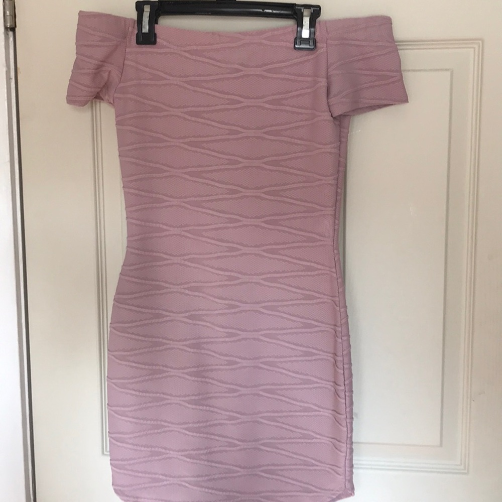 Off the shoulder tight mini dress